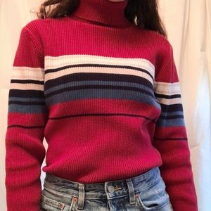 red turtle neck with stripes🎒🍒
